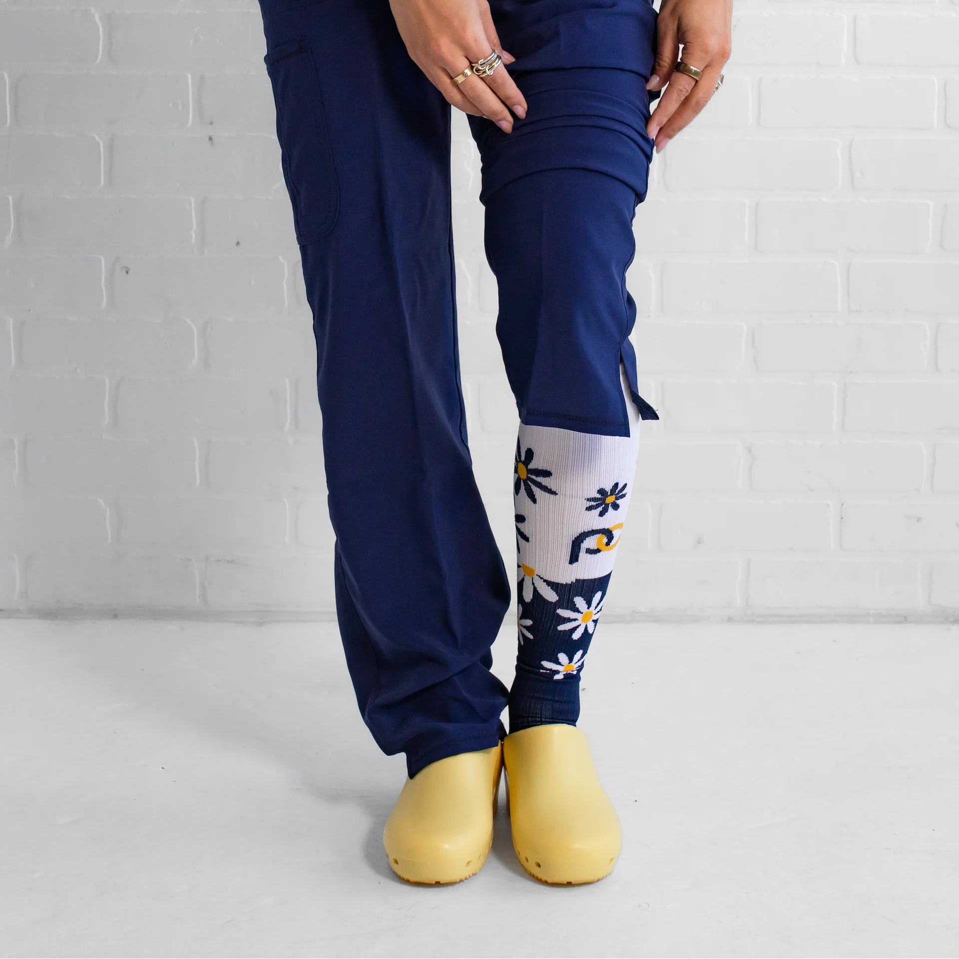 Calzuro Classic Without Holes DAISY - Image 3