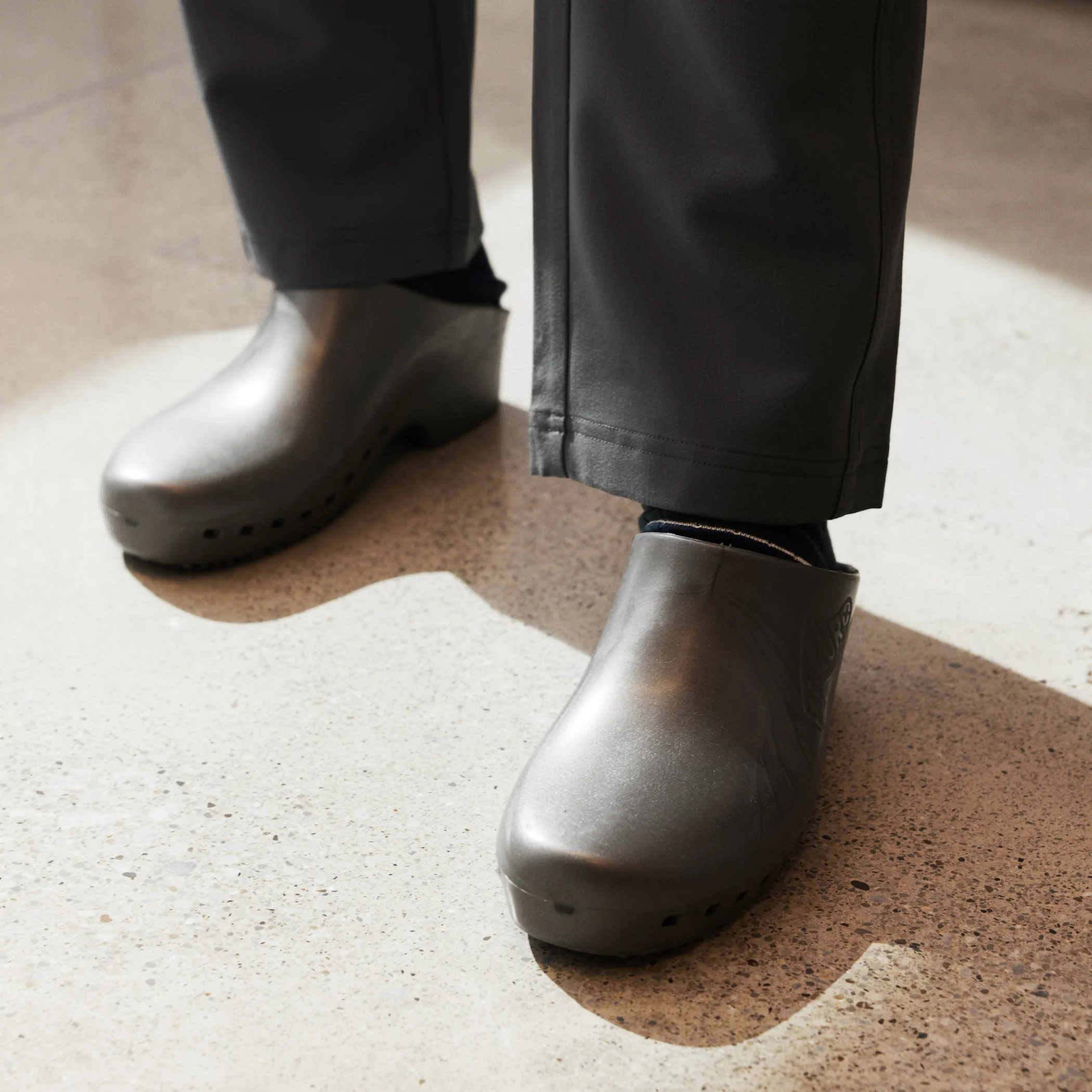 Calzuro Classic Without Holes Metallic Grey - Image 4
